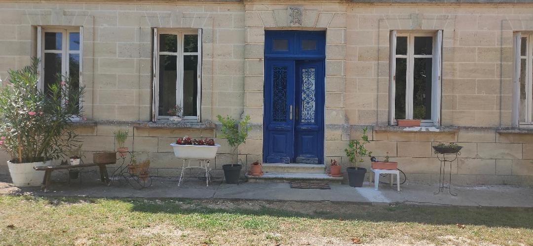 Chateau Monichot Organic Vineyard Tauriac  ภายนอก รูปภาพ